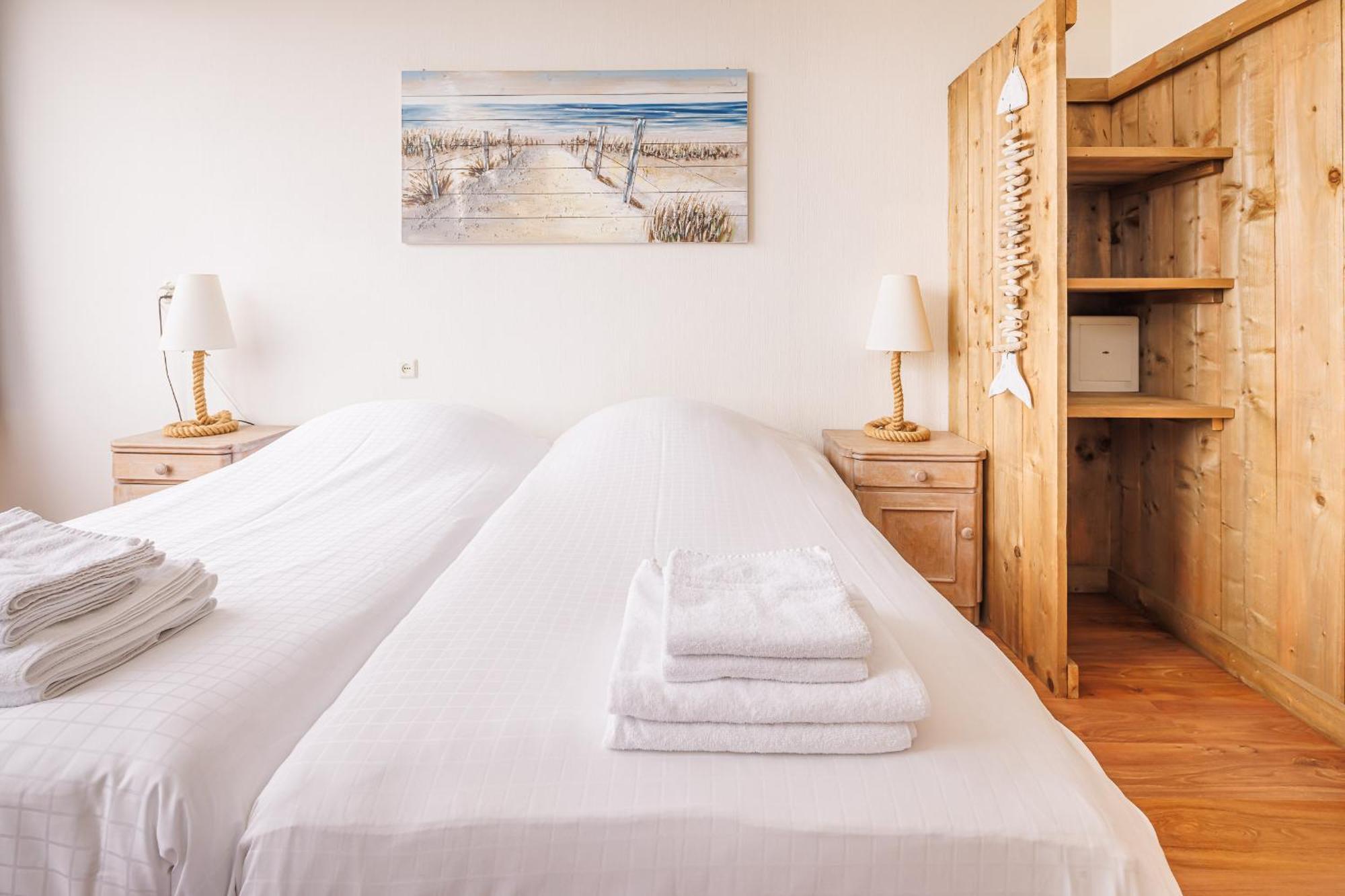 Neptunus Appartementen Bergen aan Zee Habitación foto