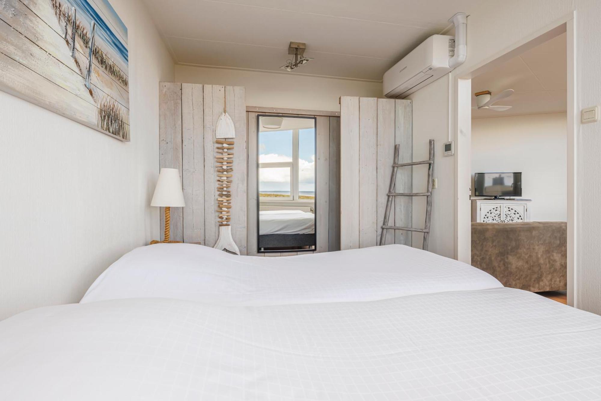 Neptunus Appartementen Bergen aan Zee Habitación foto